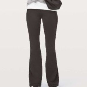 Lululemon Groove Pant Flare Full on Luxtreme 32 inch sz 8